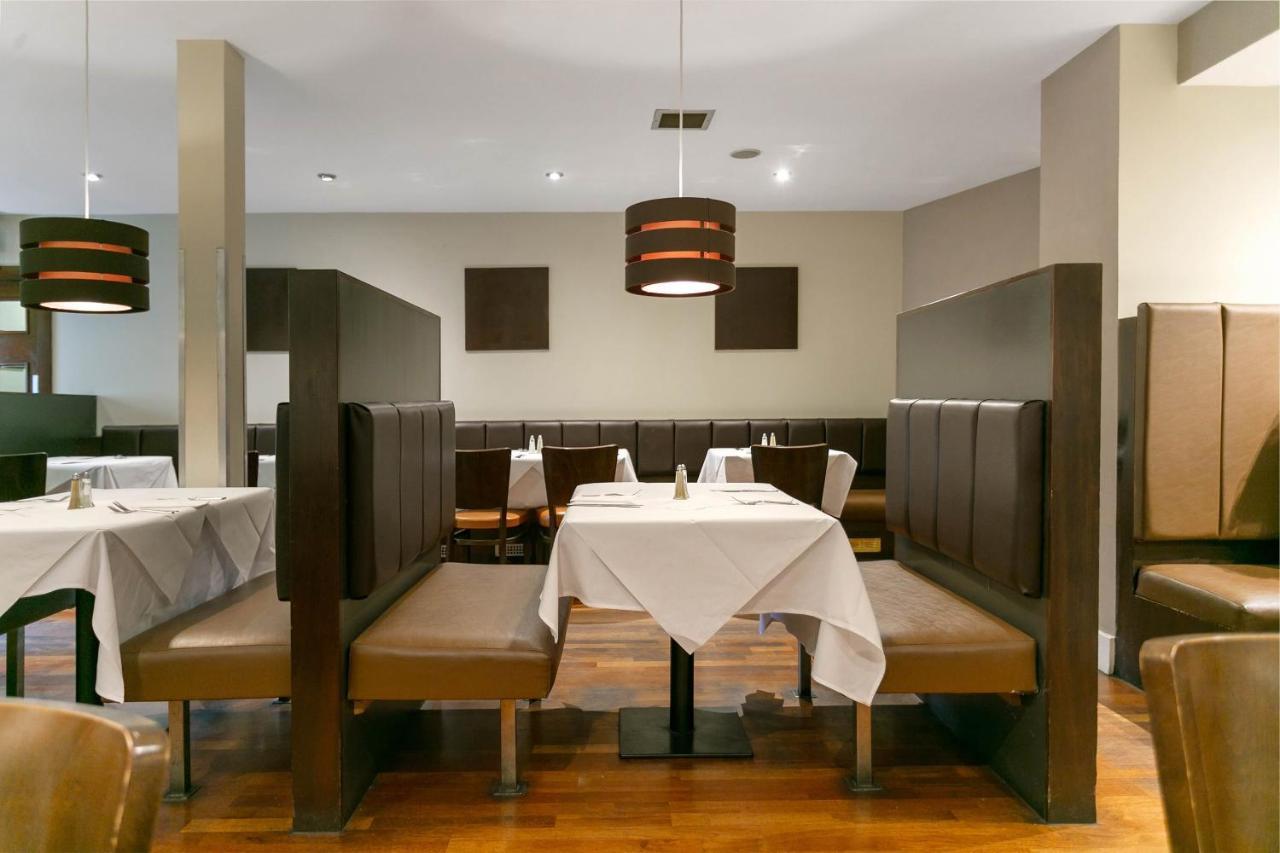 Oyo The Ivory Hotel Glasgow Exterior foto